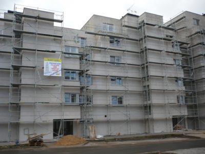 Novostavba bytového domu Pardubice Lešení Vanko