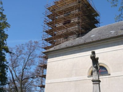 Oprava věže kostela v Lubníku Lešení Vanko